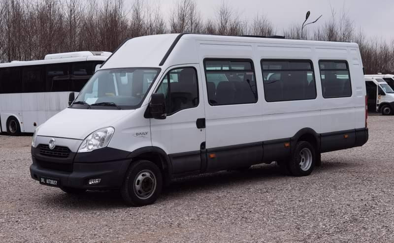 Iveco Daily 23 miejsca, KLIMA, WEBASTO - Autobus příměstský: obrázek 2 Iveco Daily 23 miejsca, KLIMA, WEBASTO - Autobus příměstský: obrázek 2