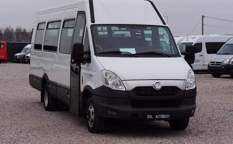 Iveco Daily 23 miejsca, KLIMA, WEBASTO - Autobus příměstský: obrázek 5 Iveco Daily 23 miejsca, KLIMA, WEBASTO - Autobus příměstský: obrázek 5