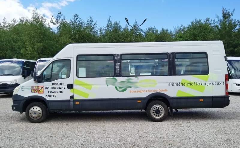 Iveco Daily 23 miejsca, KLIMA, WEBASTO - Autobus příměstský: obrázek 4 Iveco Daily 23 miejsca, KLIMA, WEBASTO - Autobus příměstský: obrázek 4