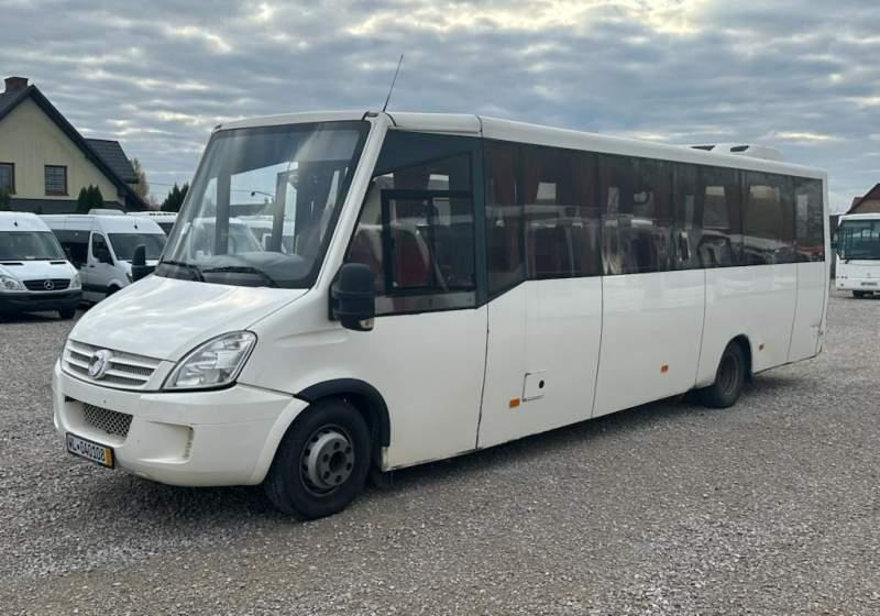 Iveco Daily Kutsenits 2011 Rossero, Prodig - Minibus, Mikrobus: obrázek 2 Iveco Daily Kutsenits 2011 Rossero, Prodig - Minibus, Mikrobus: obrázek 2
