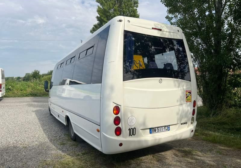 Iveco Indcar Wing euro 5 - Autobus příměstský: obrázek 3 Iveco Indcar Wing euro 5 - Autobus příměstský: obrázek 3