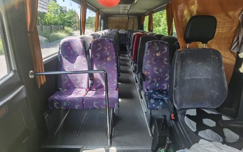 Mercedes-Benz Vario 813D 37+12 - Autobus příměstský: obrázek 2 Mercedes-Benz Vario 813D 37+12 - Autobus příměstský: obrázek 2