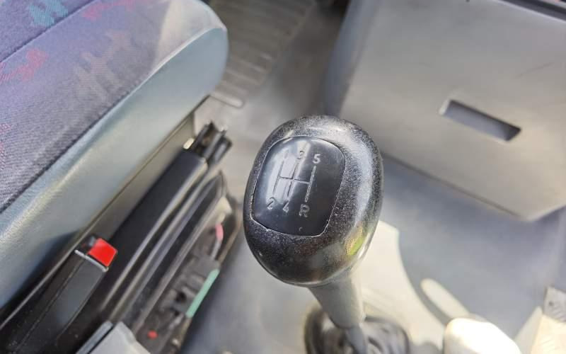 Autobus příměstský Mercedes-Benz Vario 814D 38+12: obrázek 6