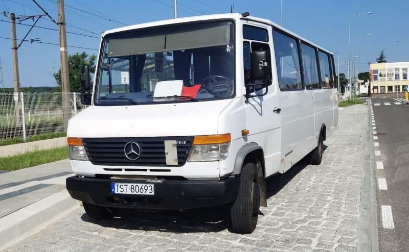 Mercedes-Benz Vario 814D 38+13 - Autobus příměstský: obrázek 4 Mercedes-Benz Vario 814D 38+13 - Autobus příměstský: obrázek 4