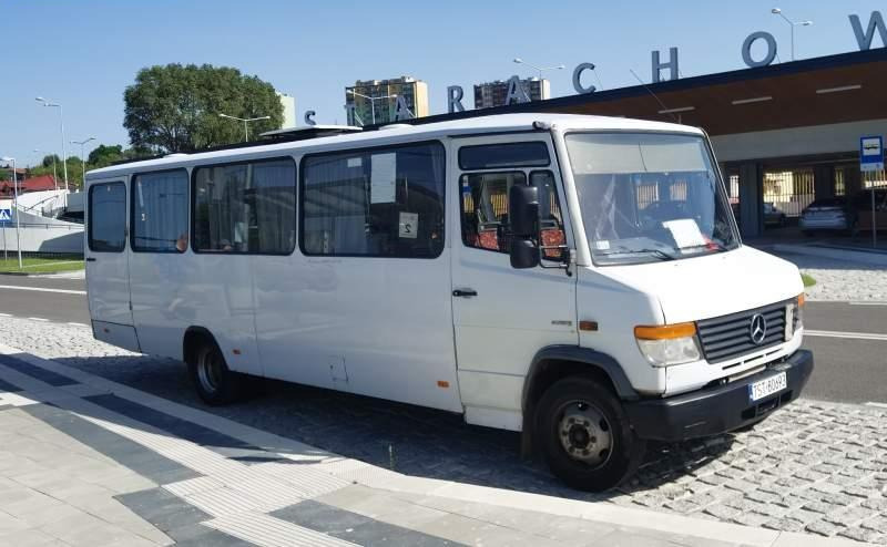 Mercedes-Benz Vario 814D 38+13 - Autobus příměstský: obrázek 2 Mercedes-Benz Vario 814D 38+13 - Autobus příměstský: obrázek 2