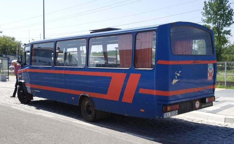 Mercedes-Benz Vario 814D 38+14 - Autobus příměstský: obrázek 2 Mercedes-Benz Vario 814D 38+14 - Autobus příměstský: obrázek 2