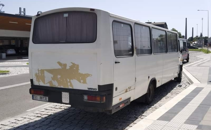 Mercedes-Benz Vario 814D 39+12 - Autobus příměstský: obrázek 3 Mercedes-Benz Vario 814D 39+12 - Autobus příměstský: obrázek 3
