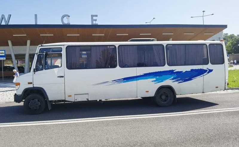 Mercedes-Benz Vario 815D 39+14 - Autobus příměstský: obrázek 3 Mercedes-Benz Vario 815D 39+14 - Autobus příměstský: obrázek 3