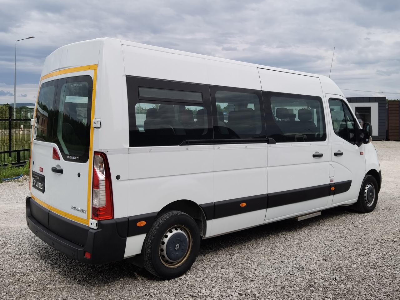 Renault Master 17 miejsc EURO 6 100tys km - Autobus příměstský: obrázek 5 Renault Master 17 miejsc EURO 6 100tys km - Autobus příměstský: obrázek 5