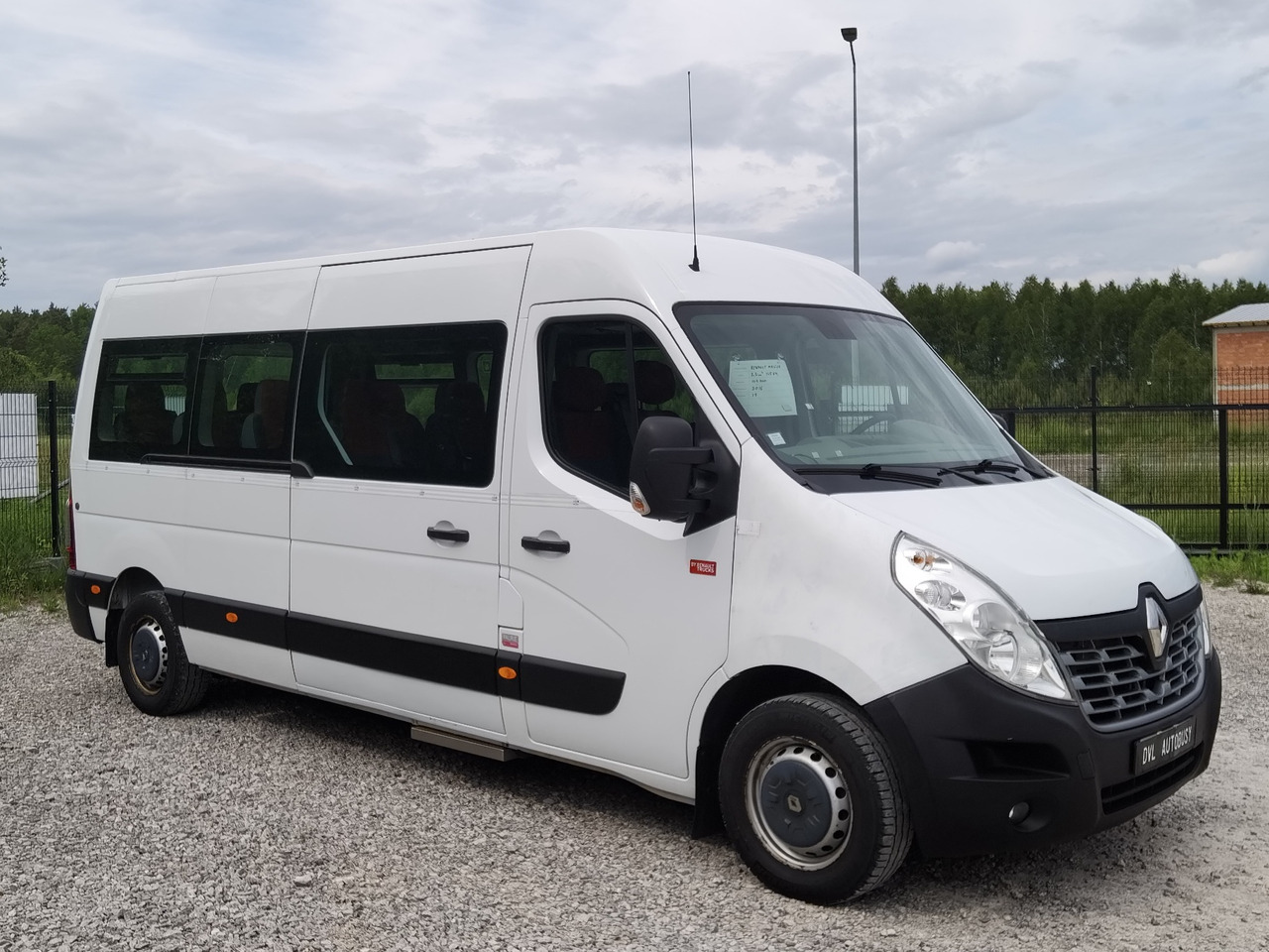 Renault Master 17 miejsc EURO 6 100tys km - Autobus příměstský: obrázek 3 Renault Master 17 miejsc EURO 6 100tys km - Autobus příměstský: obrázek 3