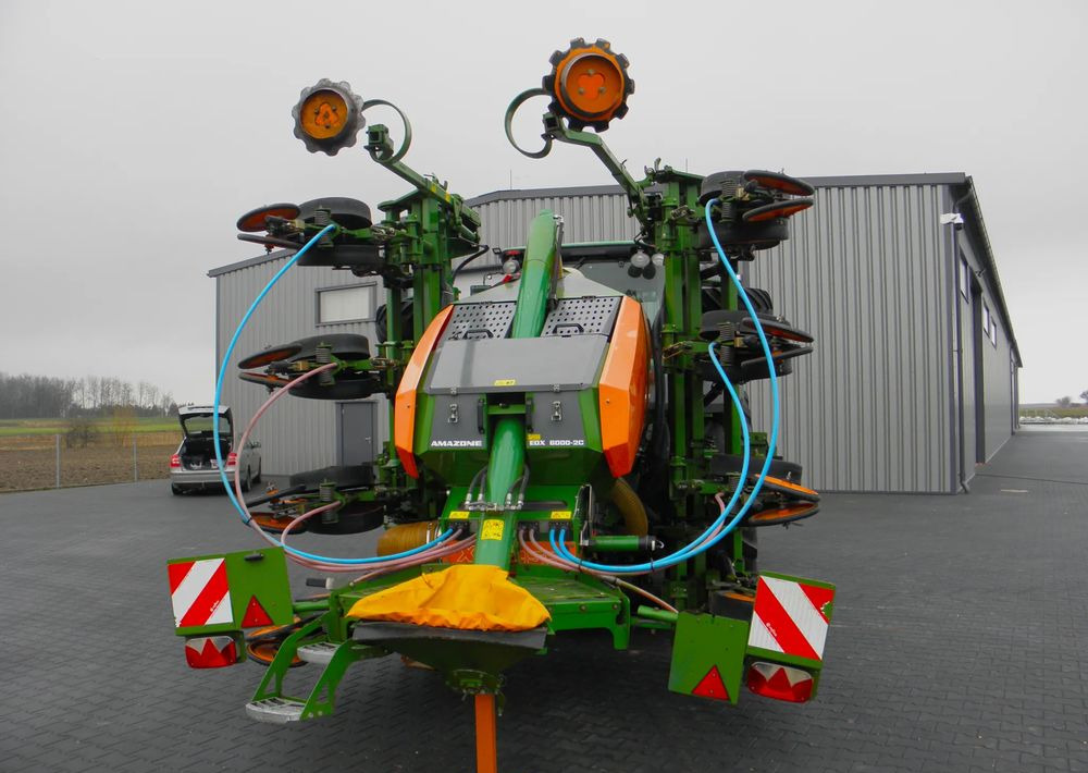 Secí stroj Amazone EDX 6000-2C Xpress 8 rzedowy, Nie Malowany, Stan Bardzo Dobry: obrázek 8 Secí stroj Amazone EDX 6000-2C Xpress 8 rzedowy, Nie Malowany, Stan Bardzo Dobry: obrázek 8