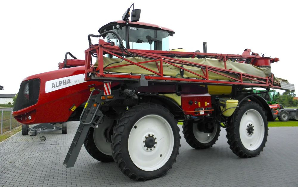 Hardi ALPHA 4100 EVO 2013 Rok, 30 metrow,40 km/h,GPS, Nie Malowany, Stan Bardzo Dobry - Postřikovač: obrázek 3 Hardi ALPHA 4100 EVO 2013 Rok, 30 metrow,40 km/h,GPS, Nie Malowany, Stan Bardzo Dobry - Postřikovač: obrázek 3