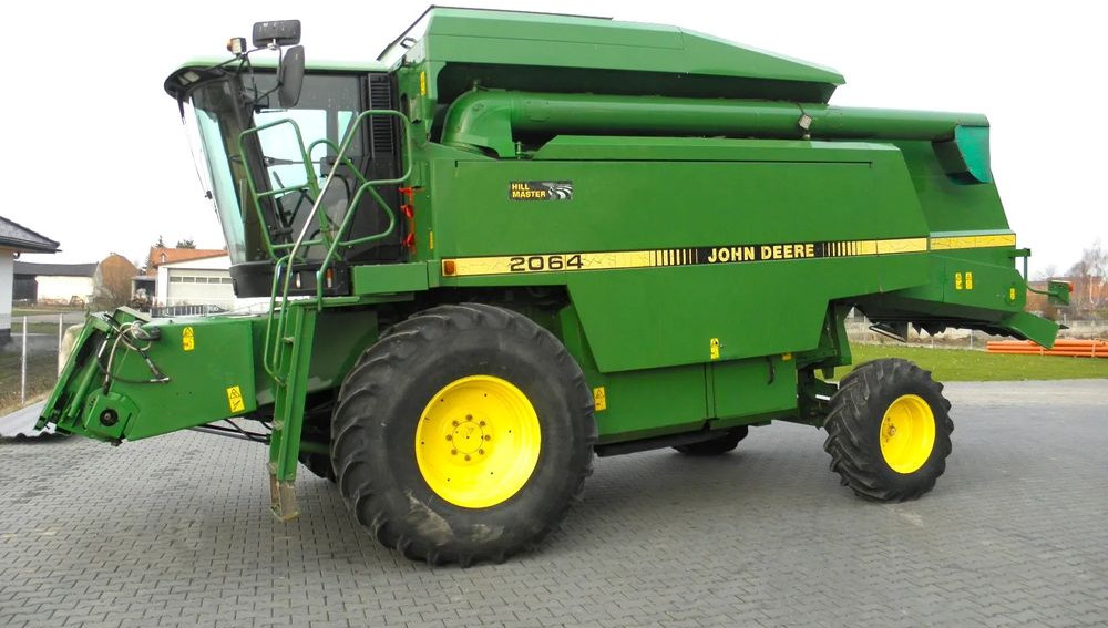 John Deere 2064 HM 1996 Rok, Nie Malowany, UMOWA KUPNA -SPRZEDAZY - Sklízecí mlátička: obrázek 1 John Deere 2064 HM 1996 Rok, Nie Malowany, UMOWA KUPNA -SPRZEDAZY - Sklízecí mlátička: obrázek 1