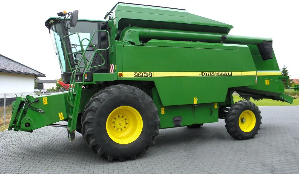 John Deere 2264 2001 Rok heder 6,1m , Nie Malowany, Stan Bardzo Dobry - Sklízecí mlátička: obrázek 3 John Deere 2264 2001 Rok heder 6,1m , Nie Malowany, Stan Bardzo Dobry - Sklízecí mlátička: obrázek 3
