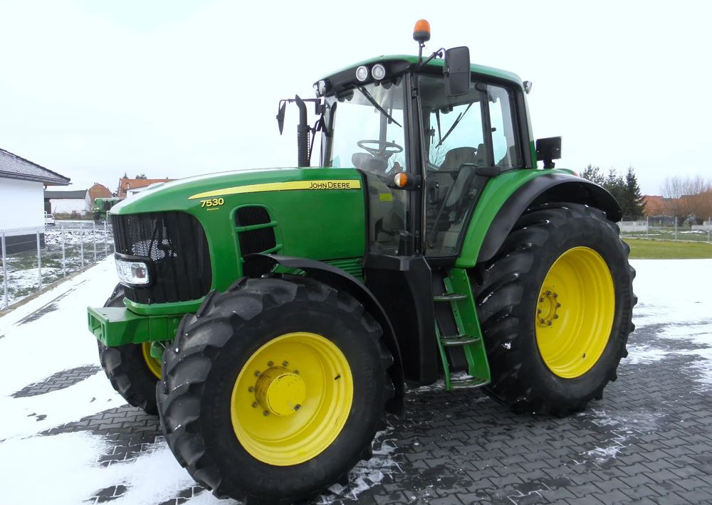 John Deere 7530 Premium 2010 Rok, POWERQUAD, Nie Malowany, Stan Bardzo Dobry - Traktor: obrázek 2 John Deere 7530 Premium 2010 Rok, POWERQUAD, Nie Malowany, Stan Bardzo Dobry - Traktor: obrázek 2