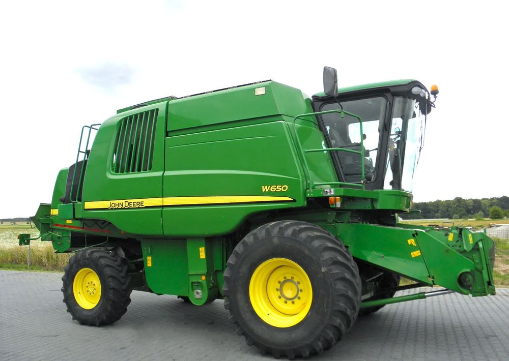 John Deere W650 2008 Rok, heder 6,7m, Nie Malowany, Stan Bardzo Dobry - Sklízecí mlátička: obrázek 2 John Deere W650 2008 Rok, heder 6,7m, Nie Malowany, Stan Bardzo Dobry - Sklízecí mlátička: obrázek 2
