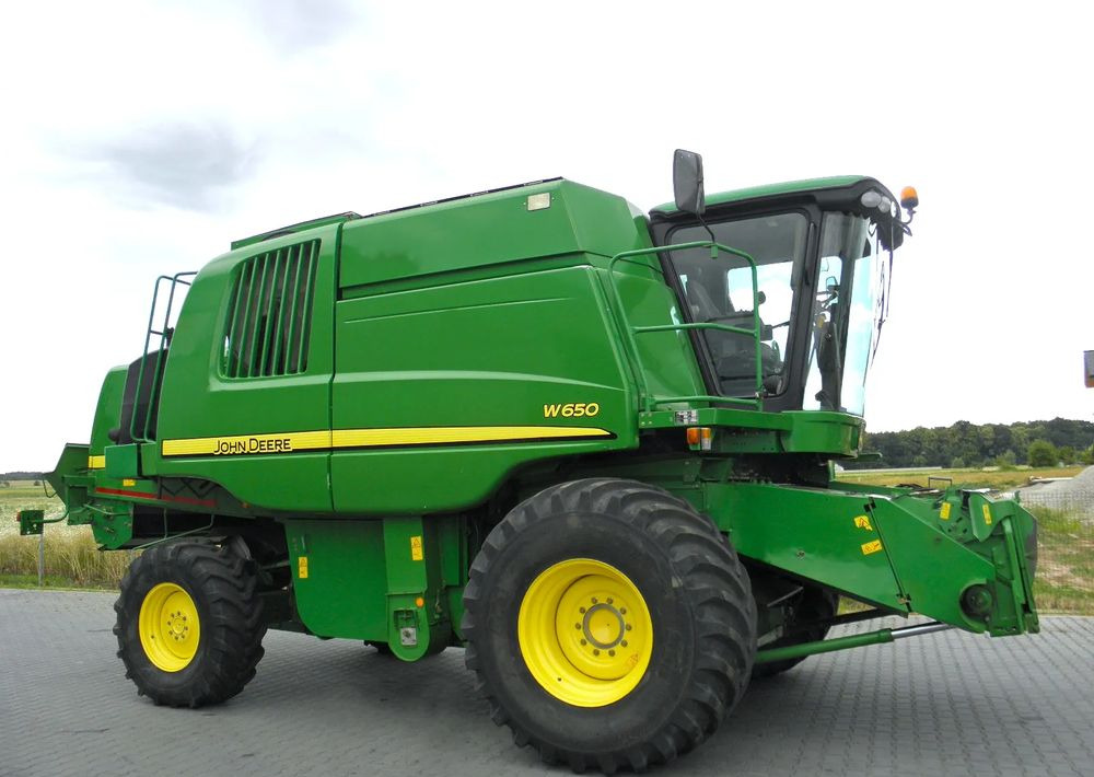 John Deere W650 2008 Rok, heder 6,7m, Nie Malowany, Stan Bardzo Dobry - Sklízecí mlátička: obrázek 4 John Deere W650 2008 Rok, heder 6,7m, Nie Malowany, Stan Bardzo Dobry - Sklízecí mlátička: obrázek 4