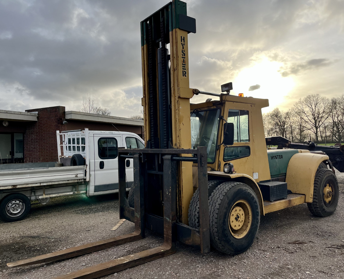Hyster H350B - Dieselový vysokozdvižný vozík: obrázek 2 Hyster H350B - Dieselový vysokozdvižný vozík: obrázek 2