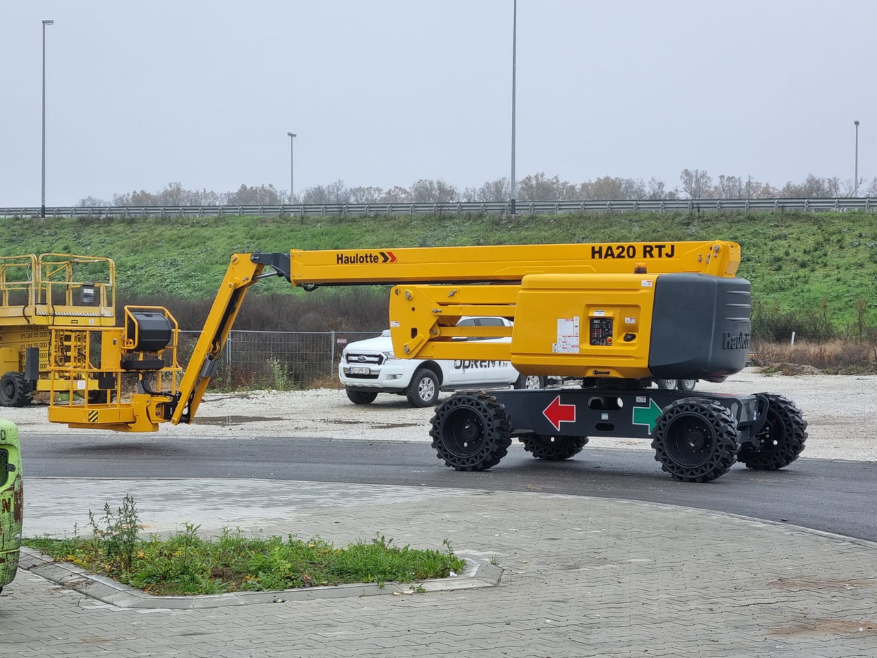 HAULOTTE HA 20 RTJ - Kloubová plošina: obrázek 1 HAULOTTE HA 20 RTJ - Kloubová plošina: obrázek 1