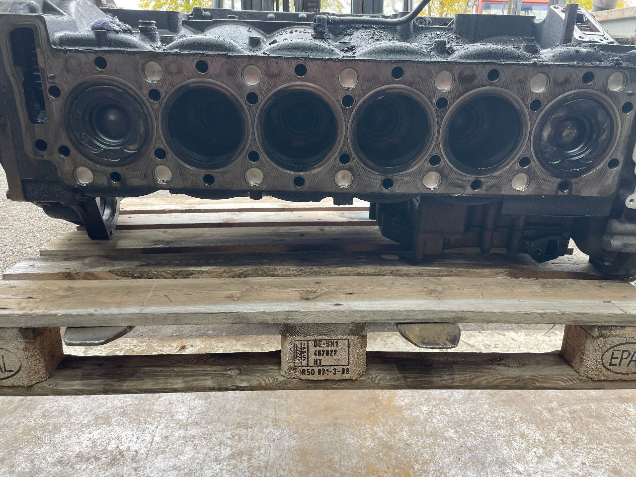 MAN Motor MAN Lions City D2066 LUH 52 Euro 6 Block D 2066 Motorblock Kurbelwelle - Motor a díly pro Autobus: obrázek 3 MAN Motor MAN Lions City D2066 LUH 52 Euro 6 Block D 2066 Motorblock Kurbelwelle - Motor a díly pro Autobus: obrázek 3