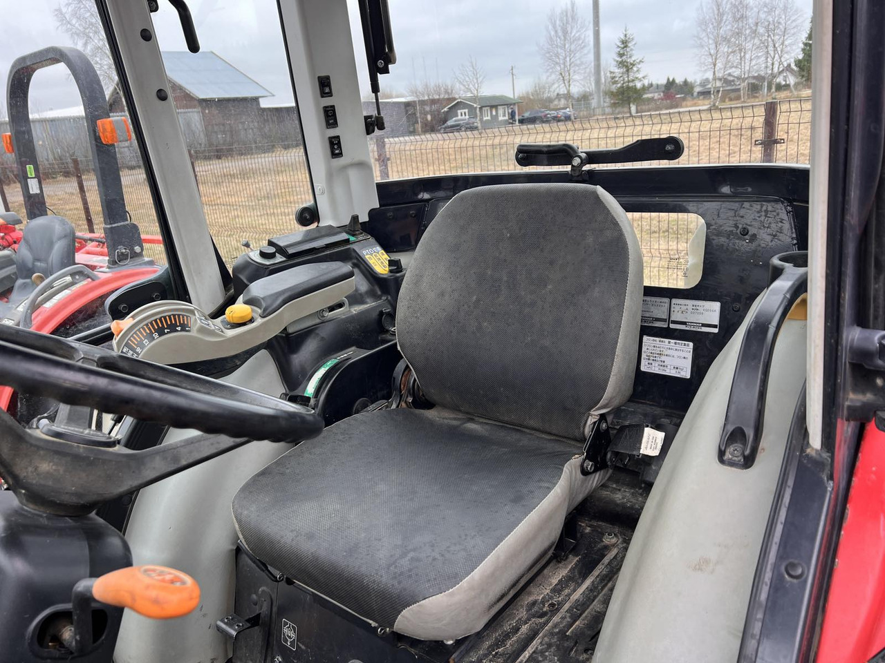 Yanmar EG334 - Malotraktor: obrázek 3 Yanmar EG334 - Malotraktor: obrázek 3