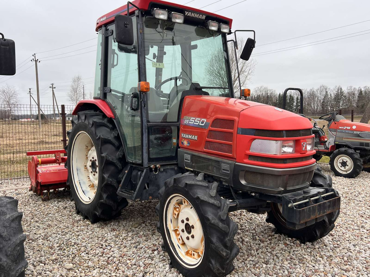 Yanmar US550 - Malotraktor: obrázek 2 Yanmar US550 - Malotraktor: obrázek 2