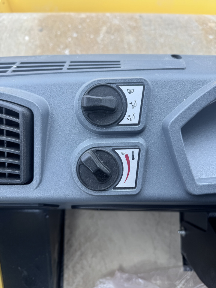 BOMAG BW 177 D-5 - Kompaktor: obrázek 5 BOMAG BW 177 D-5 - Kompaktor: obrázek 5