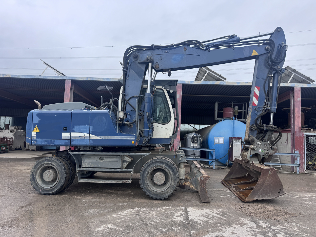 LIEBHERR A 904 C Litronic - Kolesové rýpadlo: obrázek 4 LIEBHERR A 904 C Litronic - Kolesové rýpadlo: obrázek 4