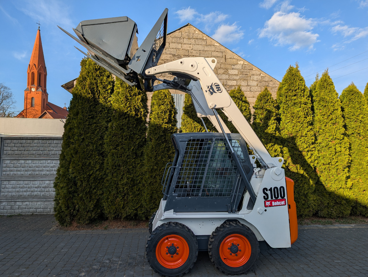 BOBCAT S100 - Smykový nakladač: obrázek 3 BOBCAT S100 - Smykový nakladač: obrázek 3