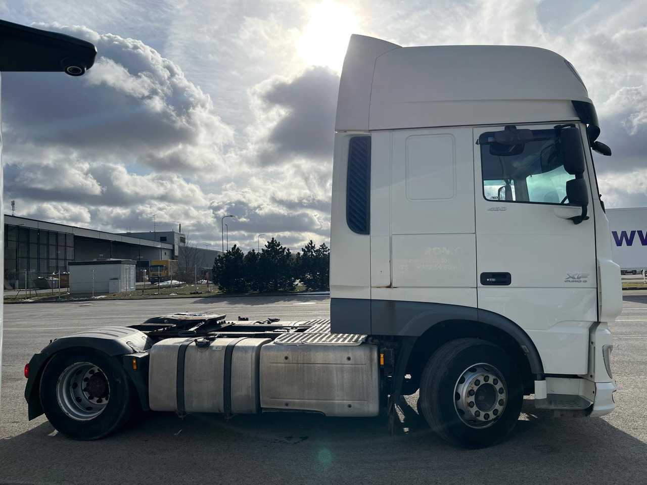 DAF XF460FT Manual - Tahač: obrázek 4 DAF XF460FT Manual - Tahač: obrázek 4