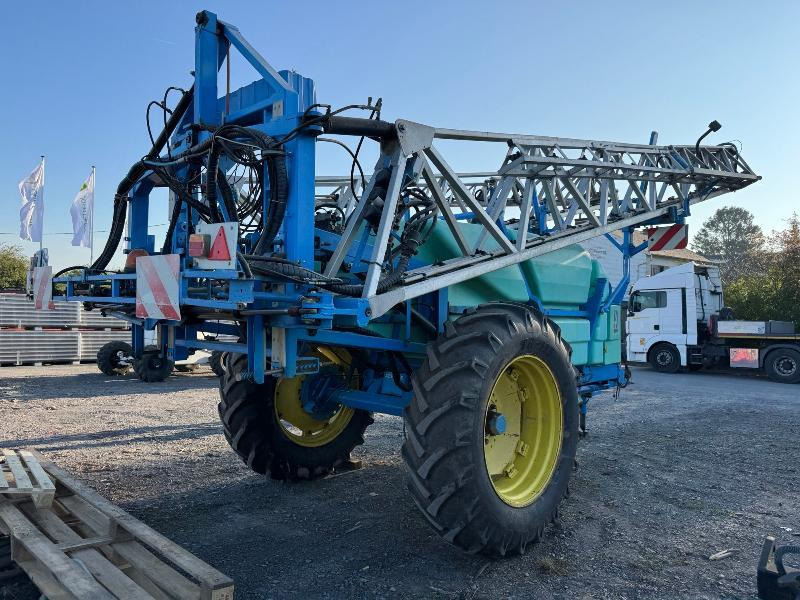 BERTHOUD MAXXOR 40 - Tažený postřikovač: obrázek 3 BERTHOUD MAXXOR 40 - Tažený postřikovač: obrázek 3