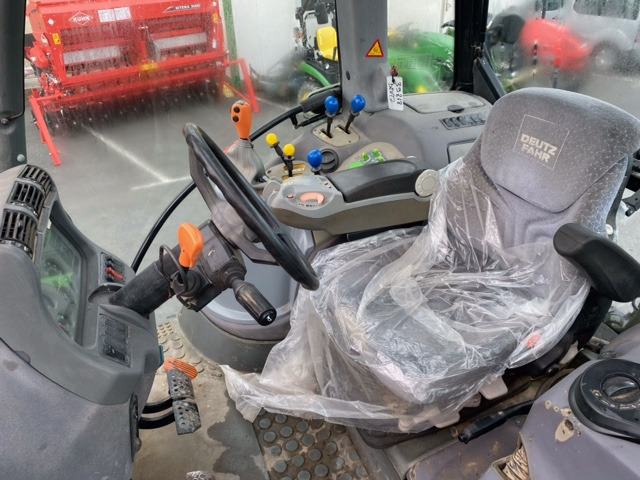 Traktor DEUTZ M640: obrázek 9