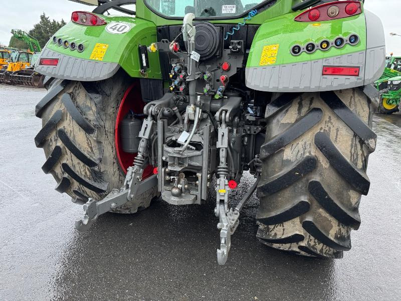 FENDT 724 PROFI PLUS - Traktor: obrázek 5 FENDT 724 PROFI PLUS - Traktor: obrázek 5