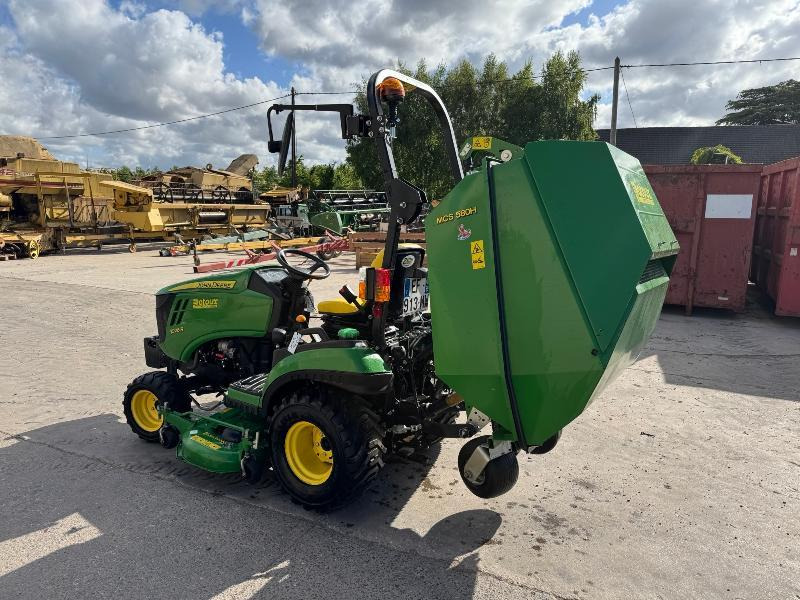 JOHN DEERE 1026R - Traktor: obrázek 2 JOHN DEERE 1026R - Traktor: obrázek 2