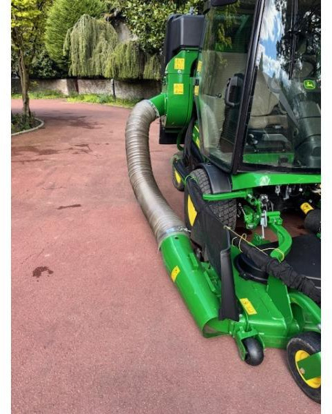 JOHN DEERE 1585 - Sekačka na trávu: obrázek 4 JOHN DEERE 1585 - Sekačka na trávu: obrázek 4