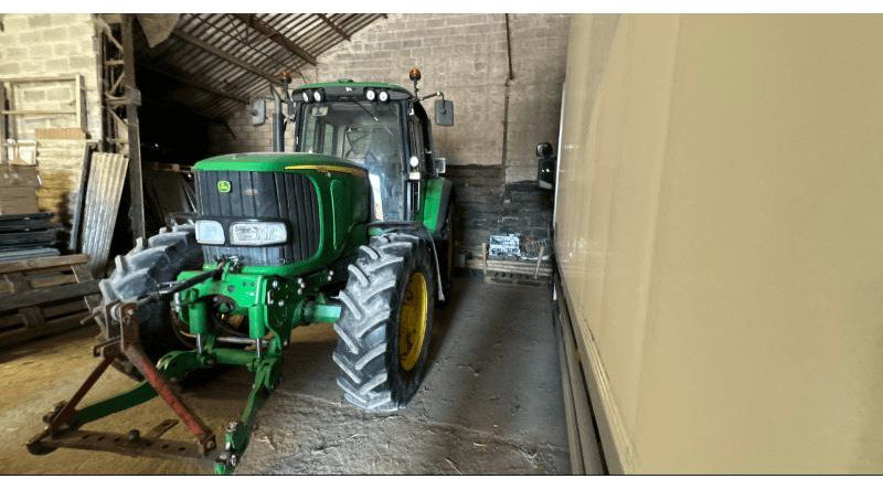 JOHN DEERE 6520 - Traktor: obrázek 4 JOHN DEERE 6520 - Traktor: obrázek 4