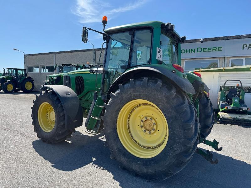JOHN DEERE 6820 - Traktor: obrázek 2 JOHN DEERE 6820 - Traktor: obrázek 2