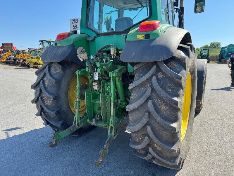 JOHN DEERE 6820 - Traktor: obrázek 3 JOHN DEERE 6820 - Traktor: obrázek 3
