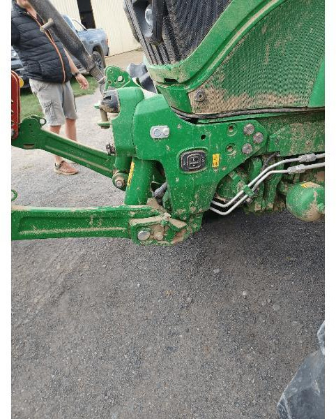 JOHN DEERE 6R185 - Traktor: obrázek 4 JOHN DEERE 6R185 - Traktor: obrázek 4