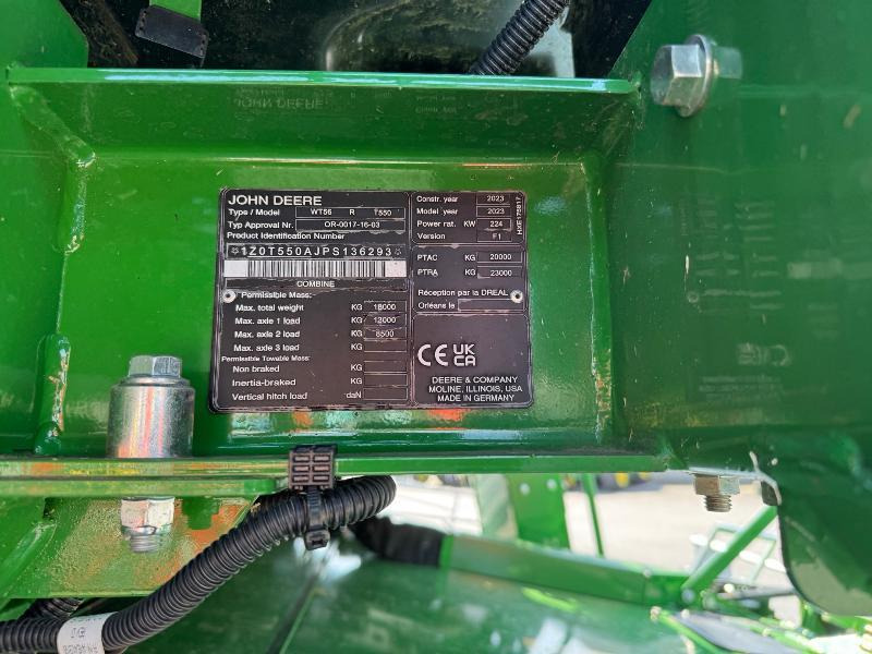 JOHN DEERE T550 - Sklízecí mlátička: obrázek 4 JOHN DEERE T550 - Sklízecí mlátička: obrázek 4