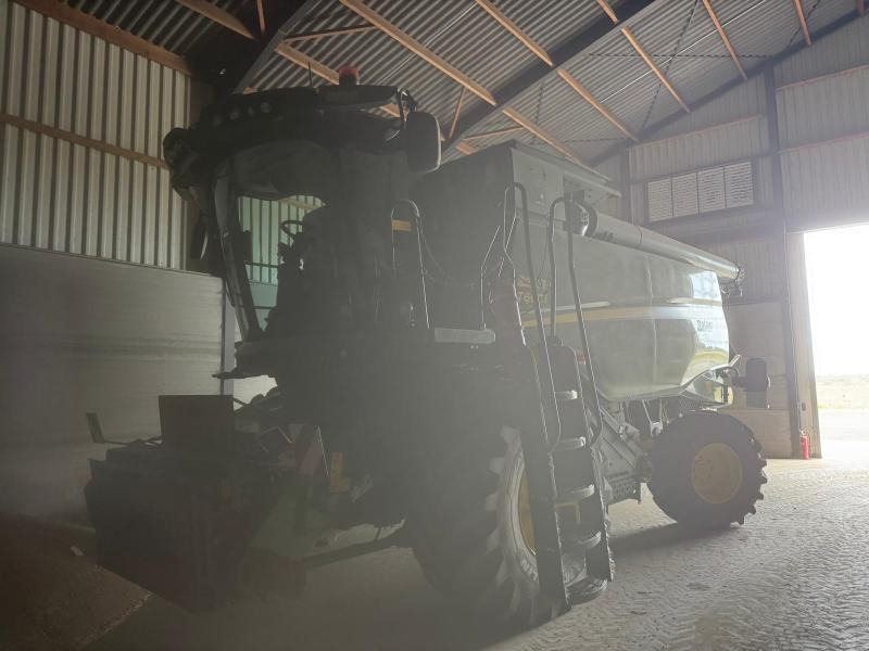 JOHN DEERE T660 - Sklízecí mlátička: obrázek 3 JOHN DEERE T660 - Sklízecí mlátička: obrázek 3