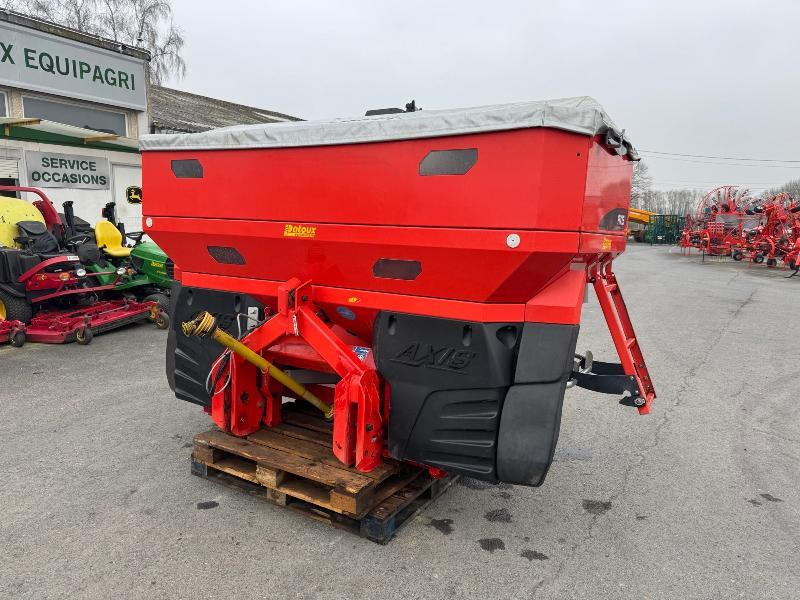 KUHN AXIS50.1W - Rozmetadlo hnoje: obrázek 1 KUHN AXIS50.1W - Rozmetadlo hnoje: obrázek 1