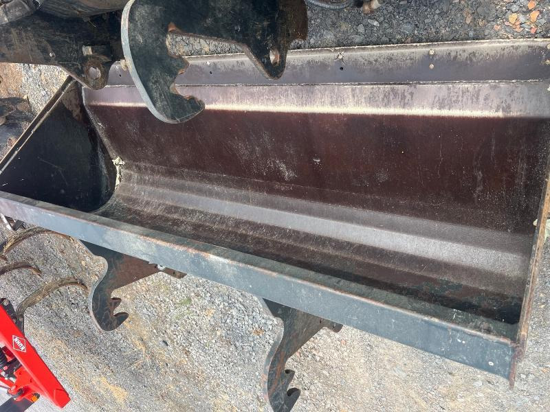 MAILLEUX BTA245 - Nakládací lžíce pro Traktor: obrázek 1 MAILLEUX BTA245 - Nakládací lžíce pro Traktor: obrázek 1