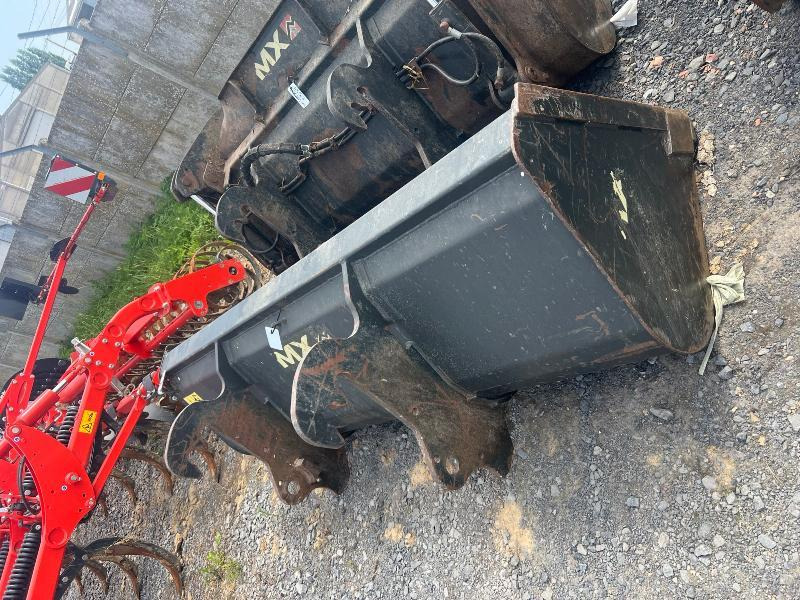 MAILLEUX BTA245 - Nakládací lžíce pro Traktor: obrázek 2 MAILLEUX BTA245 - Nakládací lžíce pro Traktor: obrázek 2