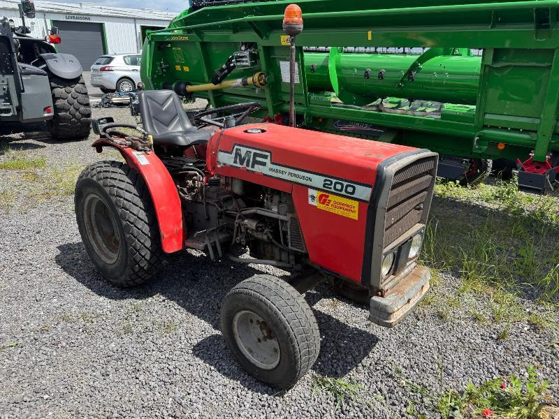 MASSEY-FERGUSON 200 - Traktor: obrázek 3 MASSEY-FERGUSON 200 - Traktor: obrázek 3