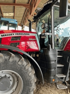 MASSEY-FERGUSON 8S205 EXCLUSIVE - Traktor: obrázek 2 MASSEY-FERGUSON 8S205 EXCLUSIVE - Traktor: obrázek 2