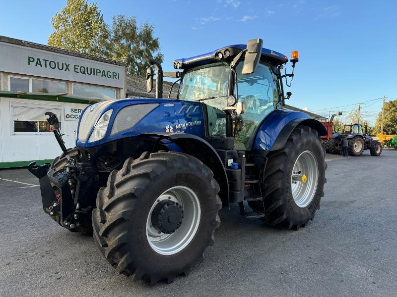 NEW-HOLLAND T7.245 AC - Traktor: obrázek 1 NEW-HOLLAND T7.245 AC - Traktor: obrázek 1