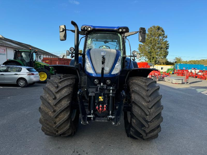 NEW-HOLLAND T7.245 AC - Traktor: obrázek 2 NEW-HOLLAND T7.245 AC - Traktor: obrázek 2
