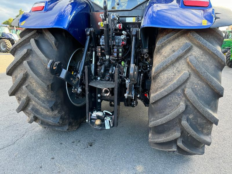 NEW-HOLLAND T7.245 AC - Traktor: obrázek 5 NEW-HOLLAND T7.245 AC - Traktor: obrázek 5