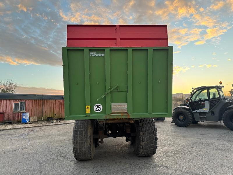 PANIEN P18B - Zemědělský sklápěcí přívěs: obrázek 3 PANIEN P18B - Zemědělský sklápěcí přívěs: obrázek 3